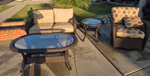 Excellent 4 Piece Patio Set