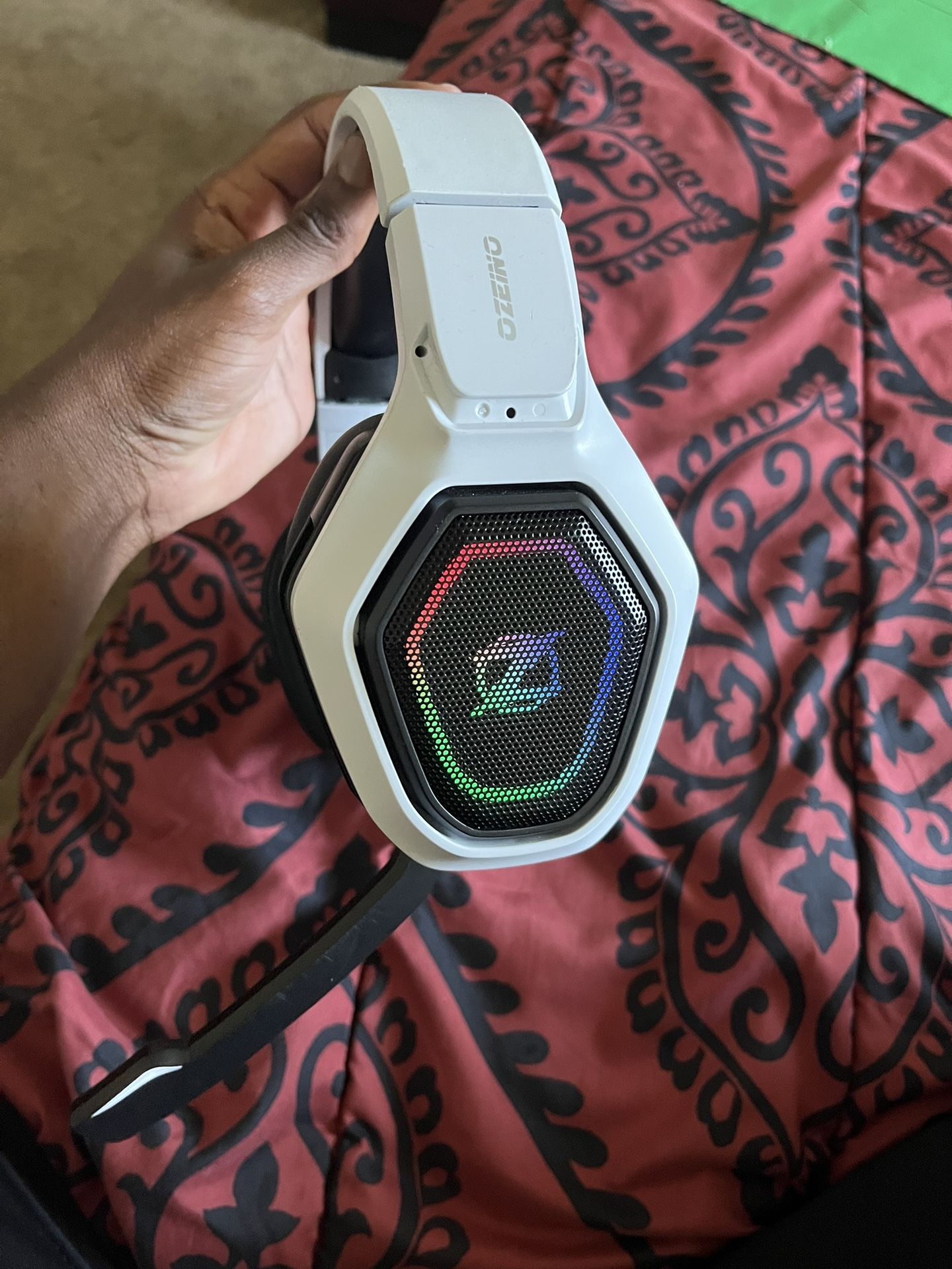 Ozeino ‘24 wireless gaming headset