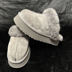🩶 UGG Disquette Platform Slippers – Women’s | Charcoal