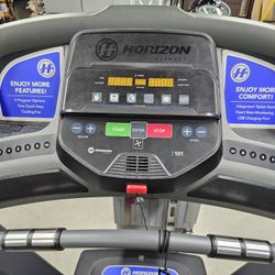 Nice Horizon Treadmill 