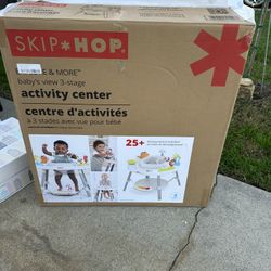 Baby’s Activity Center