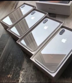 iPhone xs max unlocked with warranty