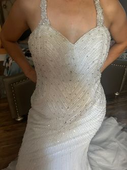 Bride Dress With Beautiful Details Size 8 Can Fit Really Well