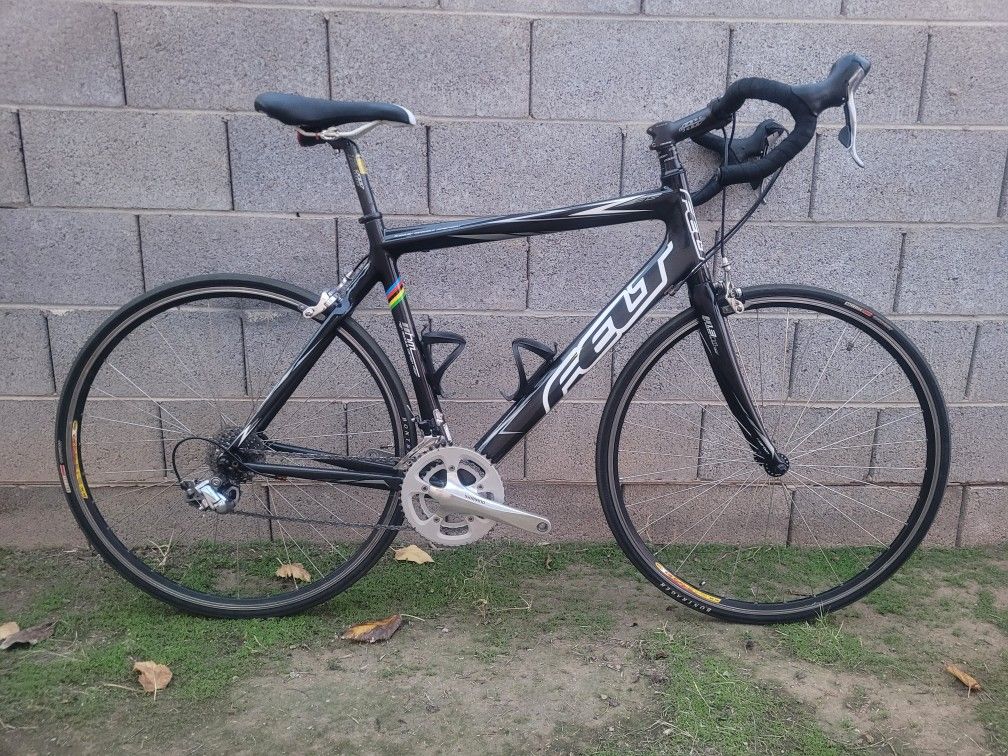 Carbon Felt Road Bike Immaculate Condition One Owner