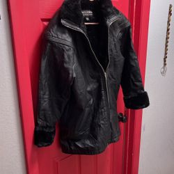 Wilson’s Women’s Leather Jacket