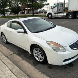 Couple Nissan Altima V6 Great Condition $3500 Must go