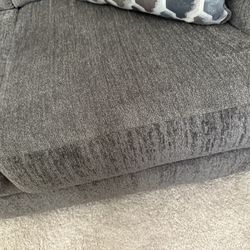 Loveseat With Pillows