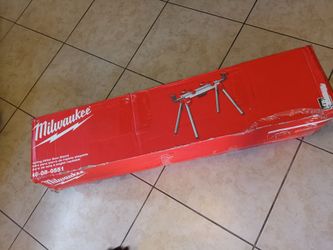 Milwaukee
Folding Miter Saw Stand