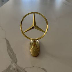 Mercedes Emblem 