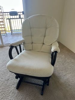 Rocking chair (mecedora)
