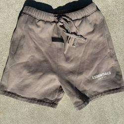 Essential Shorts Size Small 