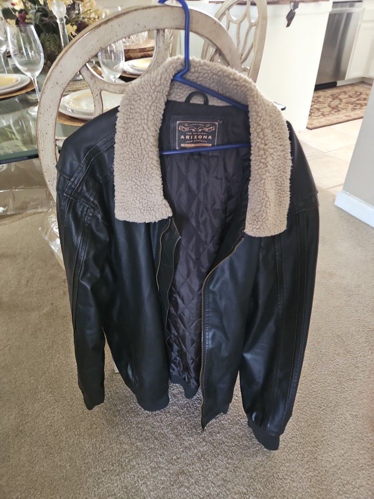 Never Worn 4XL MOCK leather Men's Jacket