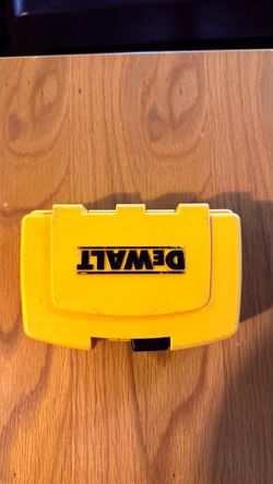 DEWALT Rapid Load Quick-Change Drill & Driver Bit Set.