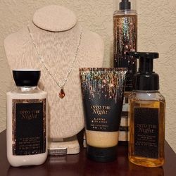 BATH AND BODY WORKS SET 