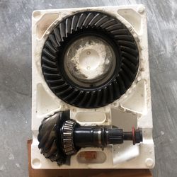 Ford Mustang 3.27 Ring and Pinion Gear Set