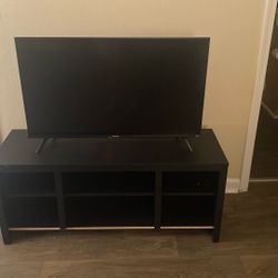 Brand new Hisense TV And Stand 