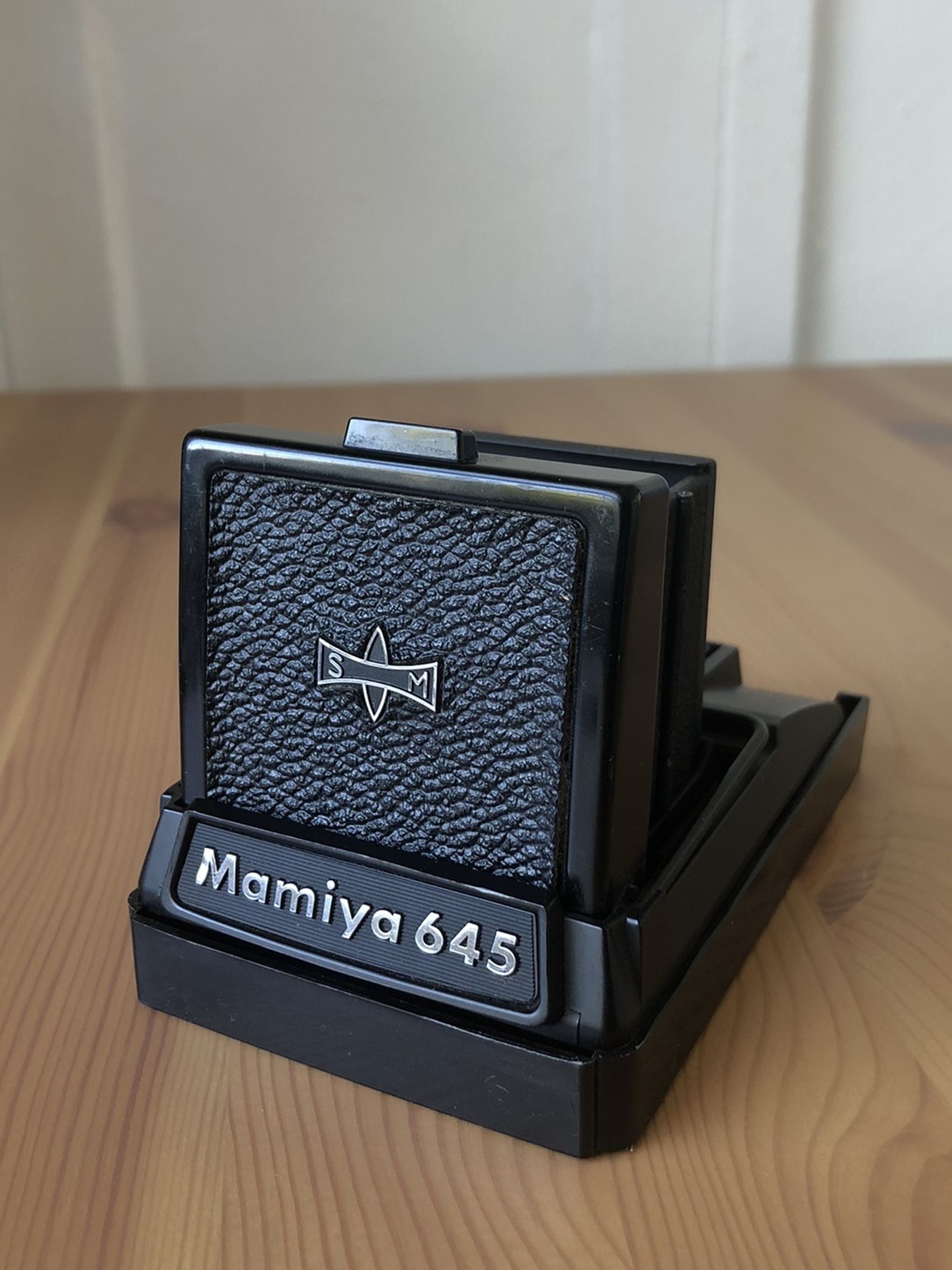 Mamiya 645 Waist Level Viewfinder