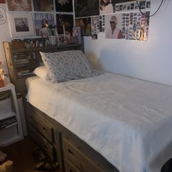 Twin bed
