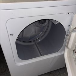Amana Washer & Dryer