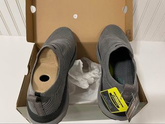 New Men’s slip on sneakers