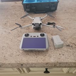 DJI Mini 3 Pro (DJI RC), Mini Drone with 4K Video

