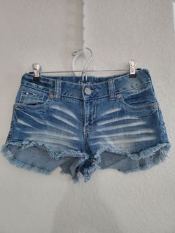 Amethyst brand blue jean shorts size 5
