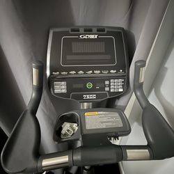 Cybex750C