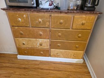 Large Wood FREE!! Dresser with 9 Drawers 19" X 60" X 43"