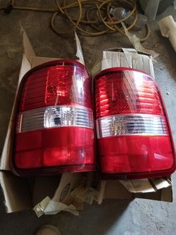 F150 2009 LARIAT Tail lights