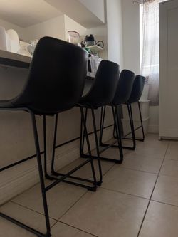 4 Bar chairs