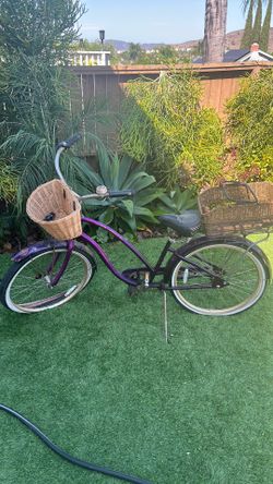 Electra Cruiser Bike – Purple with Gold Artwork – Nexus Gears – Baskets