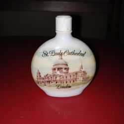 Vintage collectable lotion bottle w/ some lotion still in it