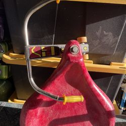 VINTAGE Sit & Scoot Riding Toy Great Condition for its age!