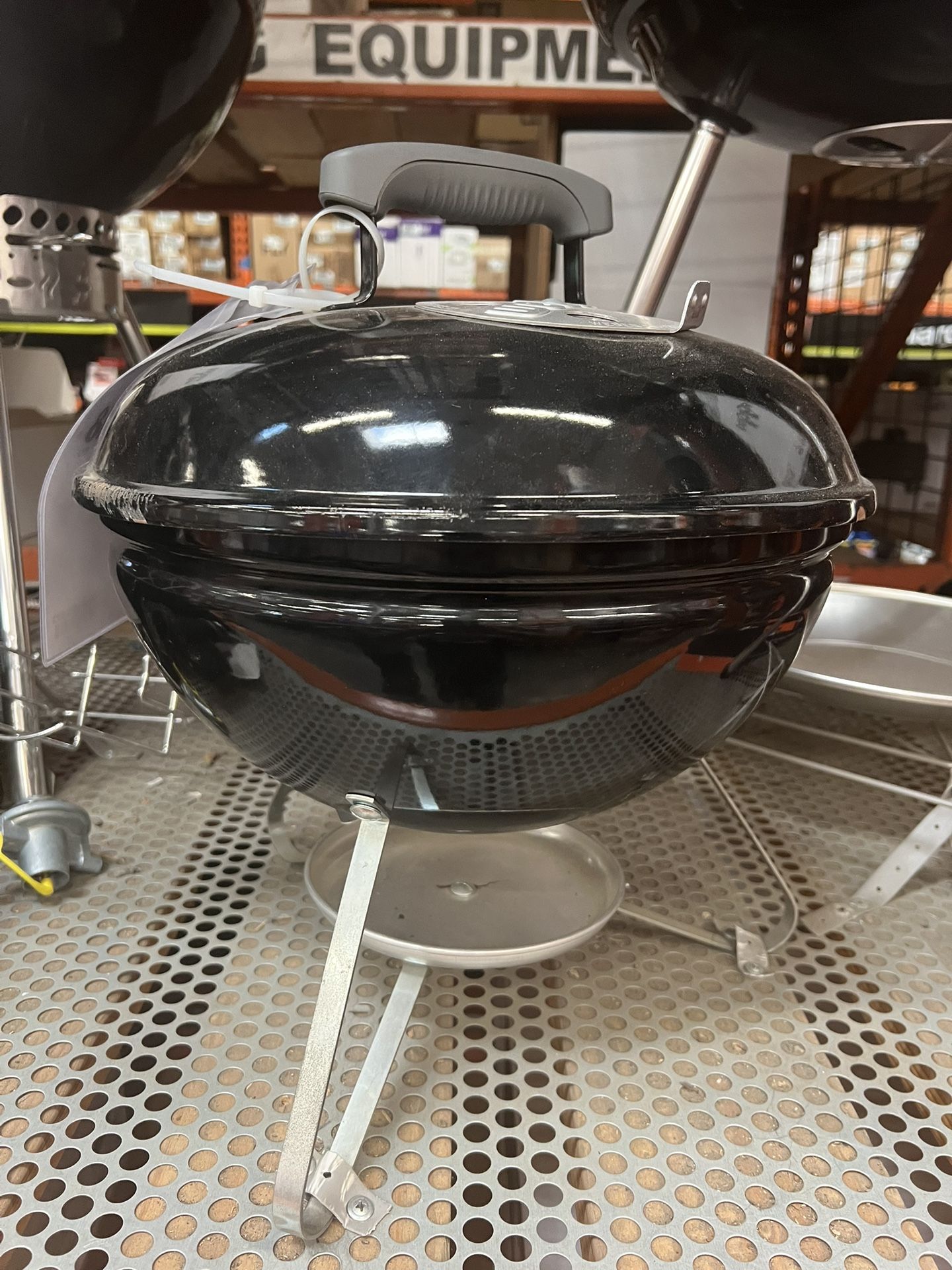 Small Charcoal Grill  (New) 