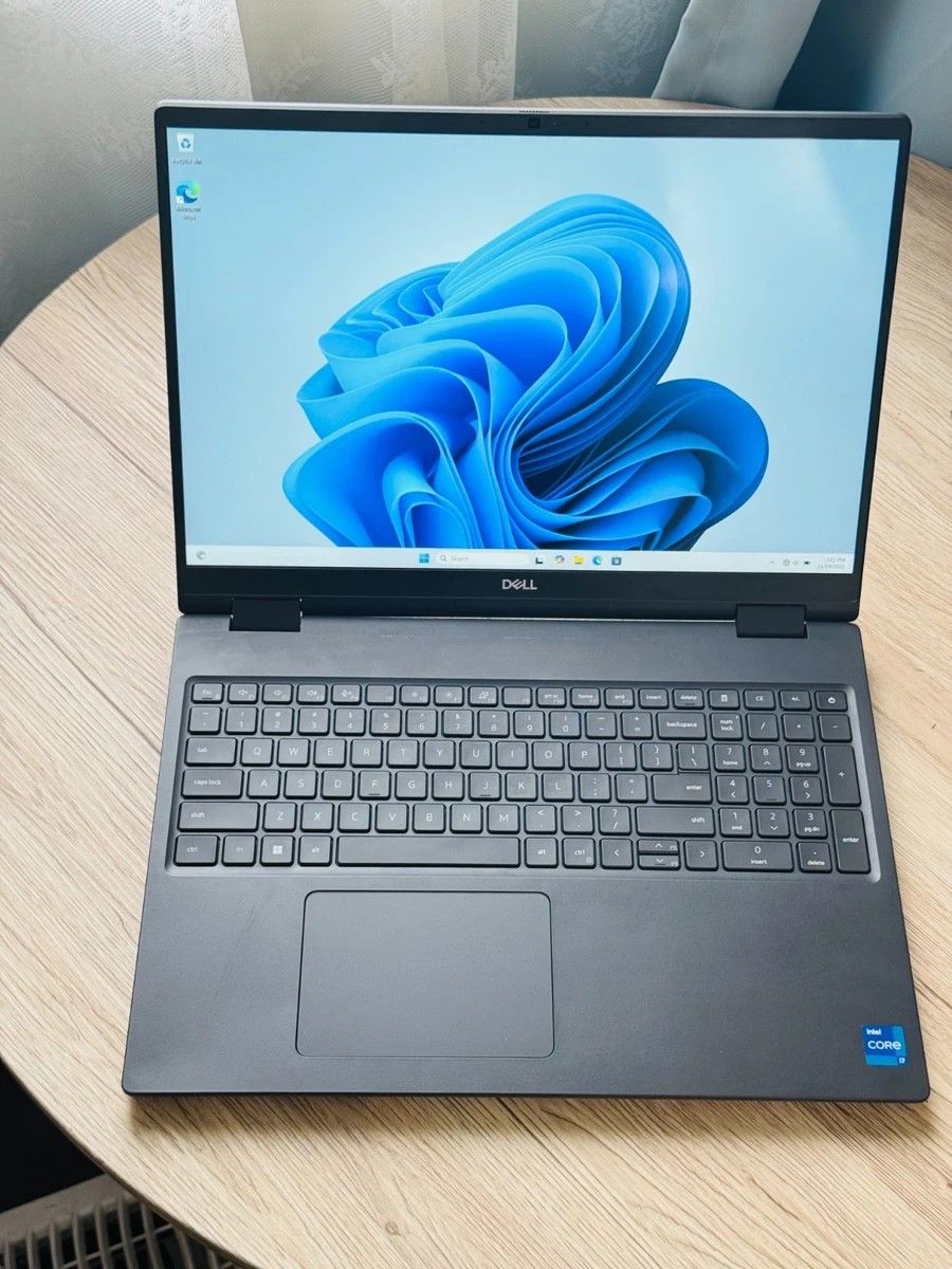 13th Gen CORE i7 Dell Precision Workstation Laptop (Windows 11 Pro)