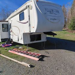 5th wheel Rv