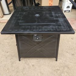 Fire Pit In Perfect Condition 
