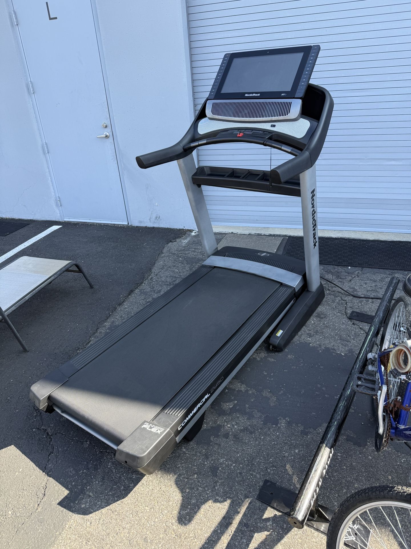 Norditrack Commercial 2950 Running Treadmill