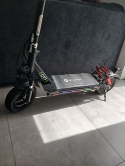 Isinwheel GT1 Electric Scooter