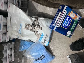 Crystal cat litter and regular litter 30lbs worth