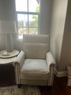 Fabric recliner