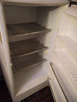 GE stand up deep freezer 200$ obo