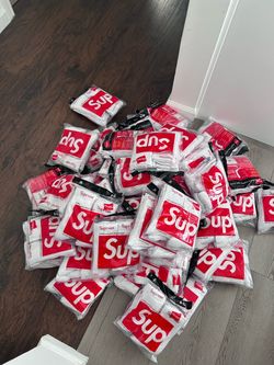 supreme socks