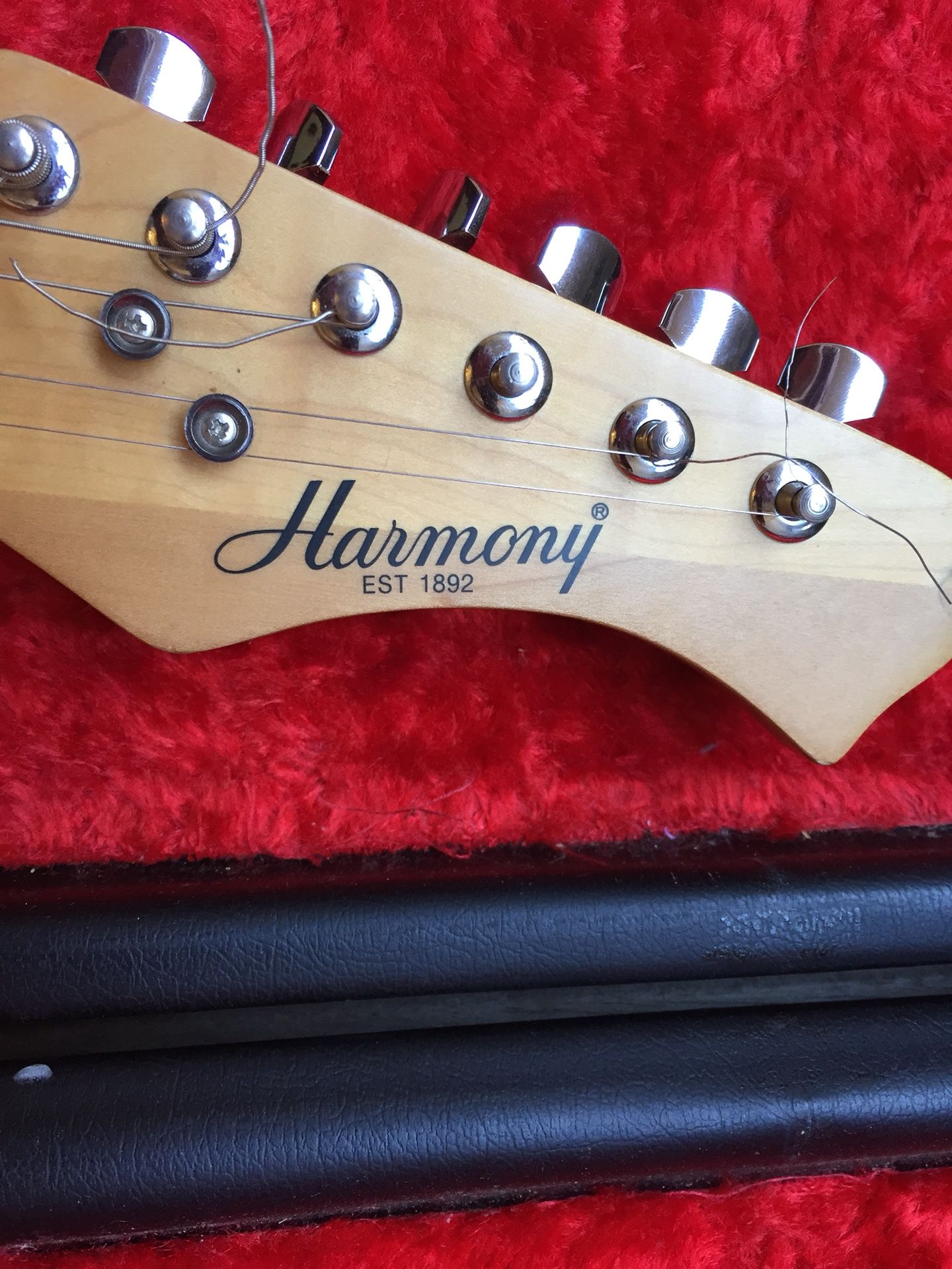 Harmony stratocaster est1892 deals