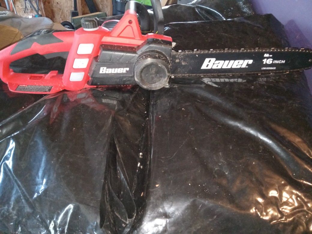 Bauer 16" 14.5 Amp Electric Chainsaw 
