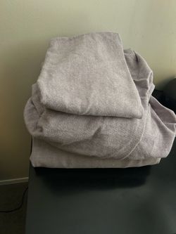 Various twin size sheets