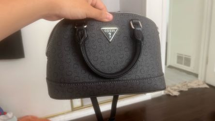 Guess crossbody bag