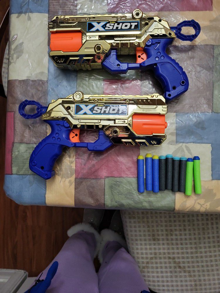 Zuru X-Shot Reflex 6 Royale Edition Two Chrome Golden Toy Guns Plus 9 Foam Bullets 