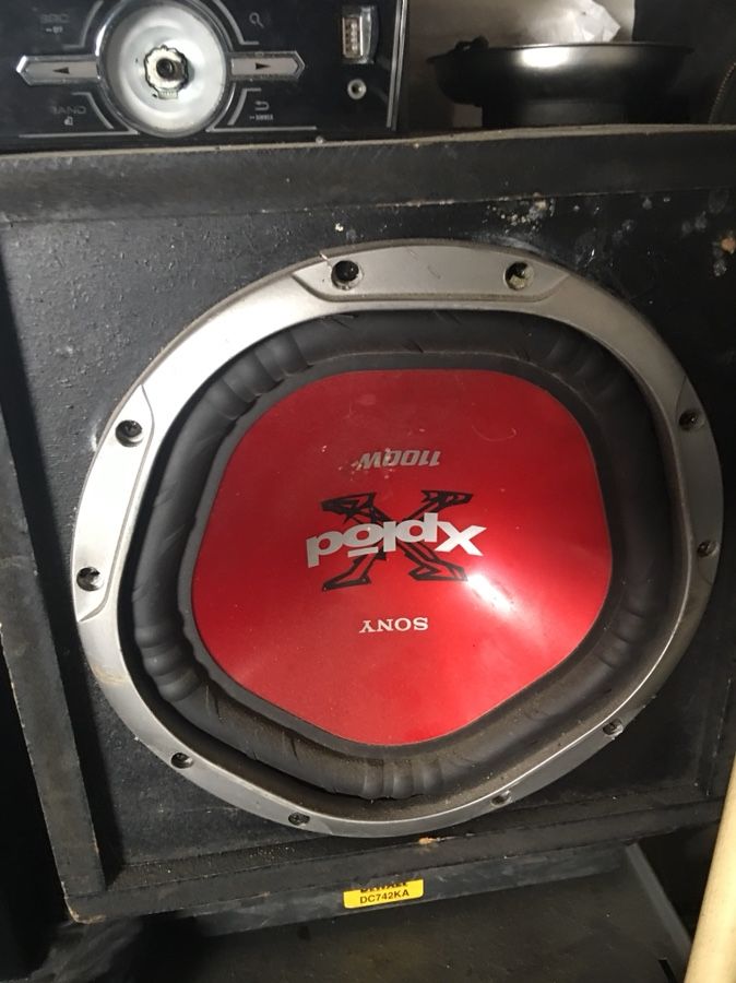 Speaker boom box