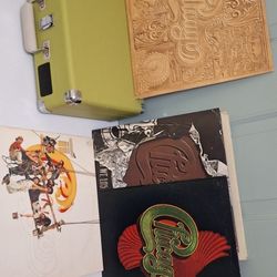 Crosley Cruiser Deluxe Vinyl Record Player